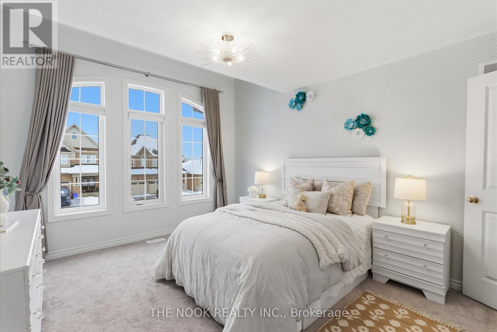 141 Lyle Drive, Clarington (Bowmanville), ON - Indoor Photo Showing Bedroom