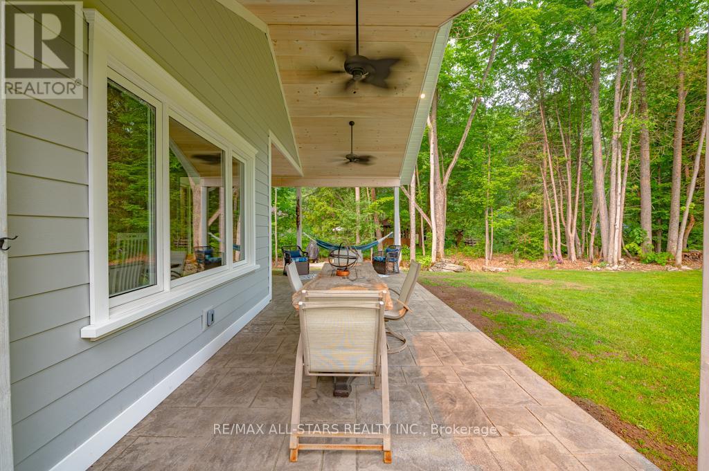 228 Riverside Drive, Kawartha Lakes (Bobcaygeon), ON - Outdoor With Deck Patio Veranda With Exterior