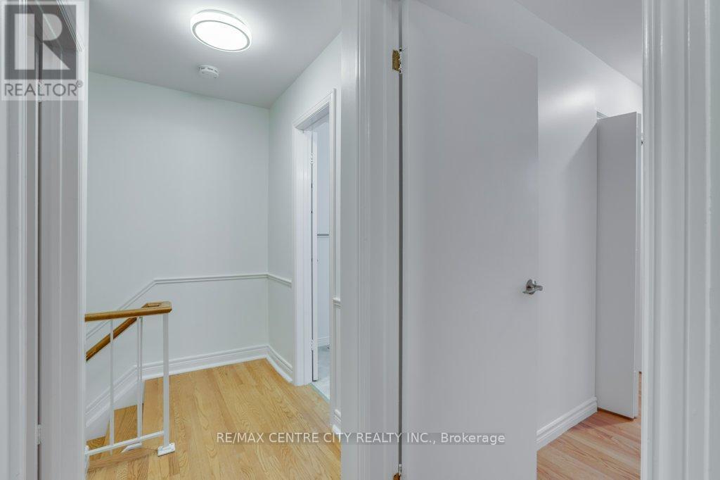 37 Westmorland Road, London South (South N), ON - Indoor Photo Showing Other Room