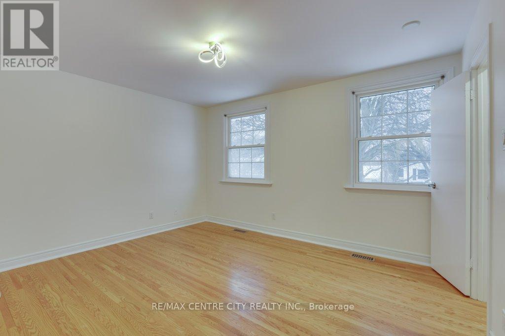 37 Westmorland Road, London South (South N), ON - Indoor Photo Showing Other Room