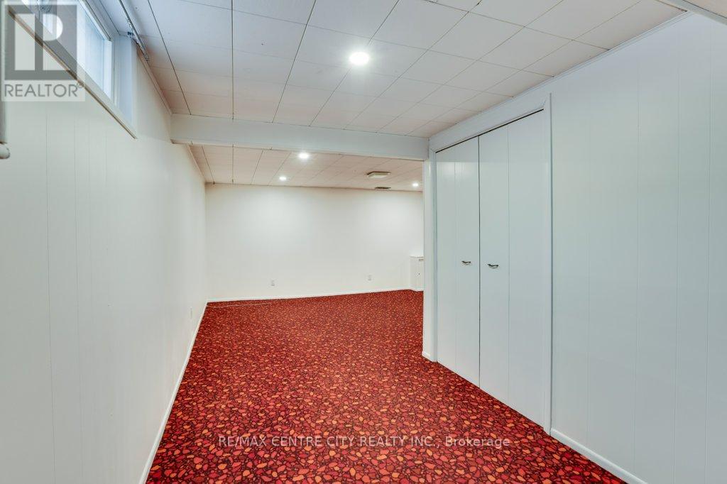 37 Westmorland Road, London South (South N), ON - Indoor Photo Showing Other Room