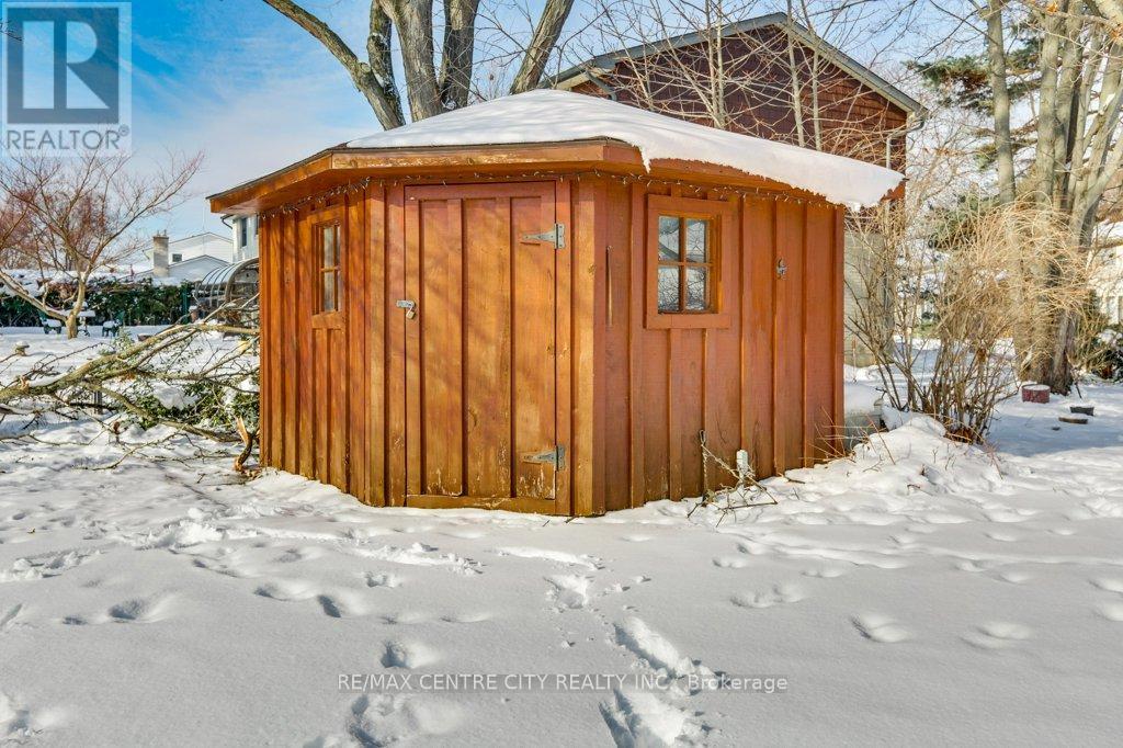 37 Westmorland Road, London South (South N), ON - Outdoor