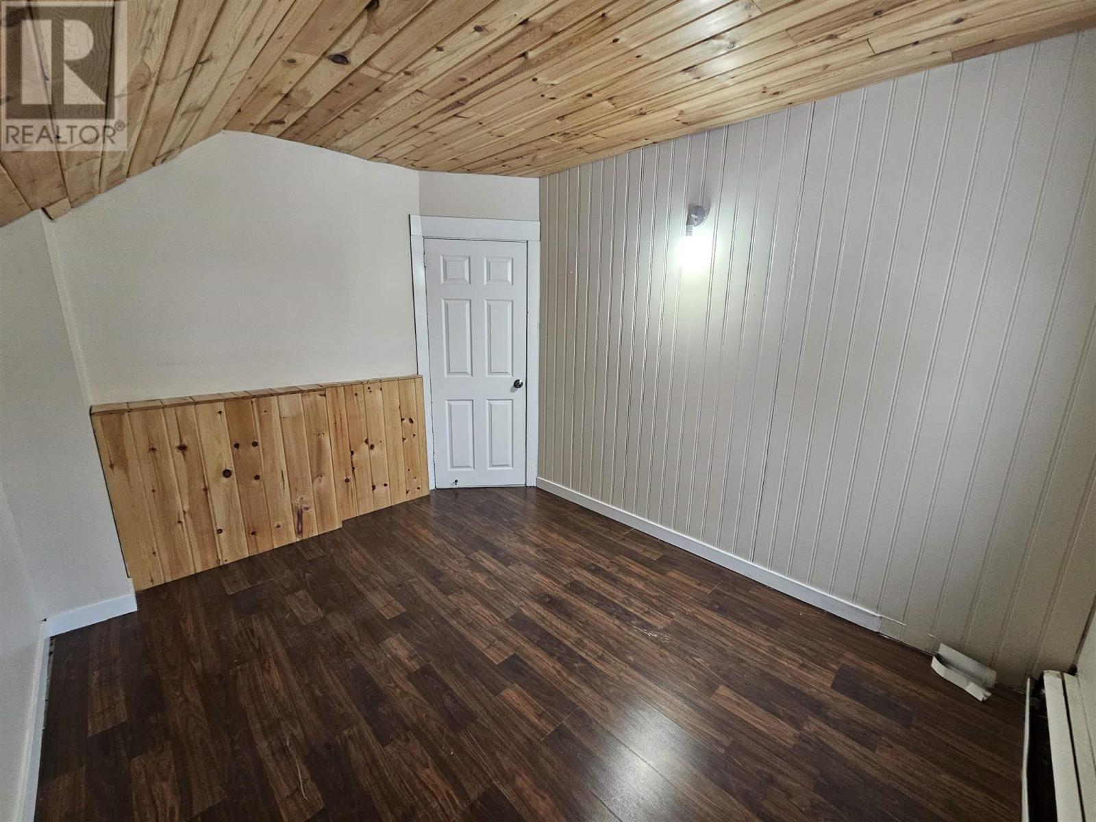 351 Bloor St W, Sault Ste. Marie, ON - Indoor Photo Showing Other Room