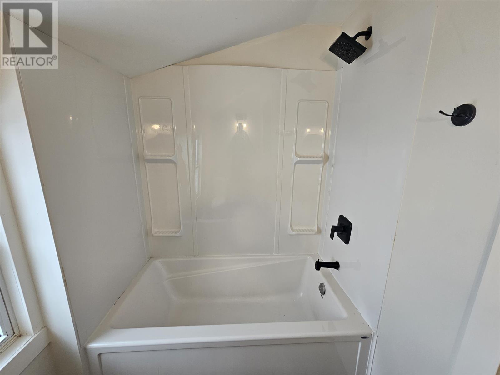 78 Birch St, Sault Ste. Marie, ON - Indoor Photo Showing Bathroom