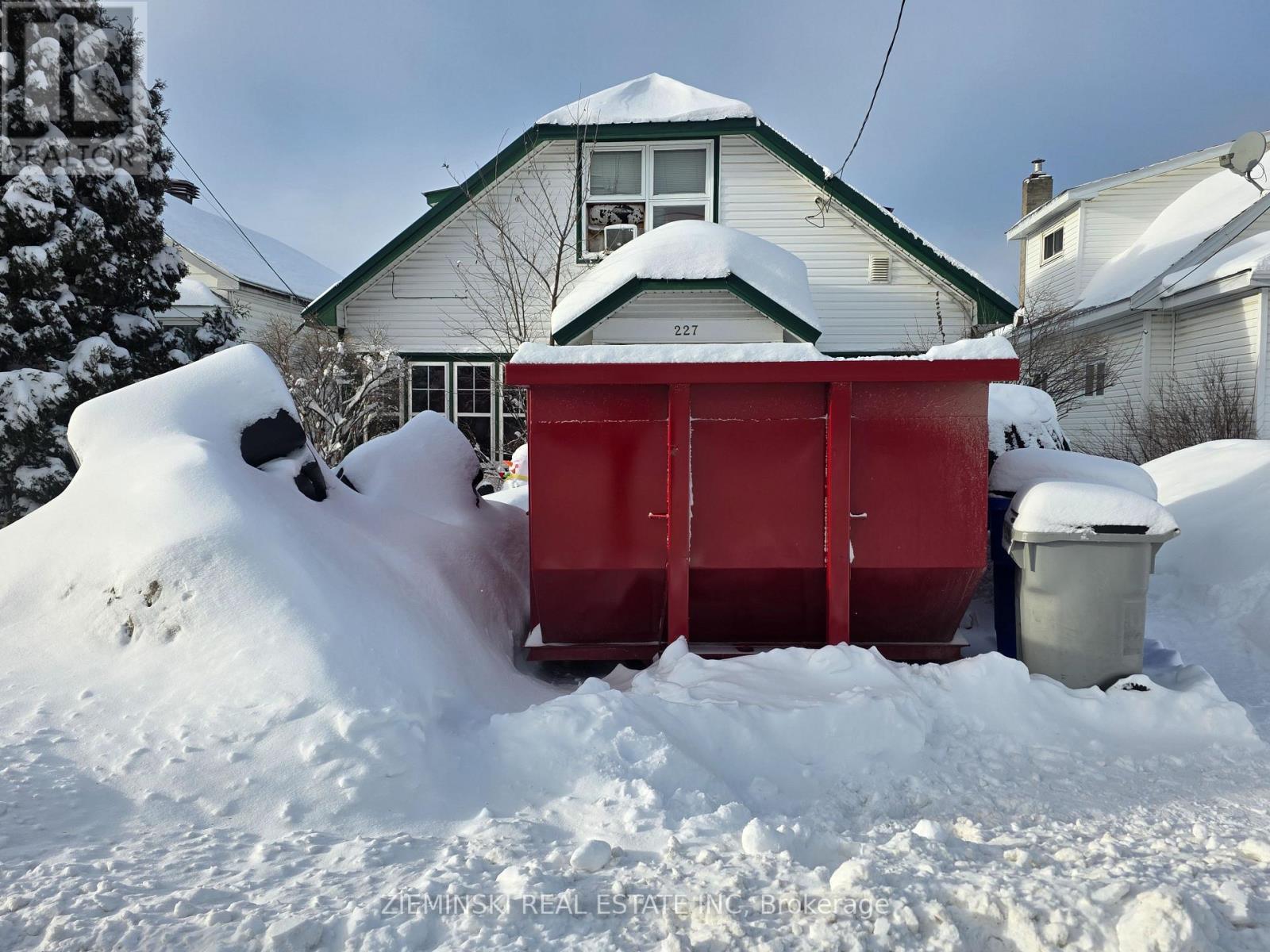 227 Toke Street, Timmins (Tne - Hill District), ON - Outdoor