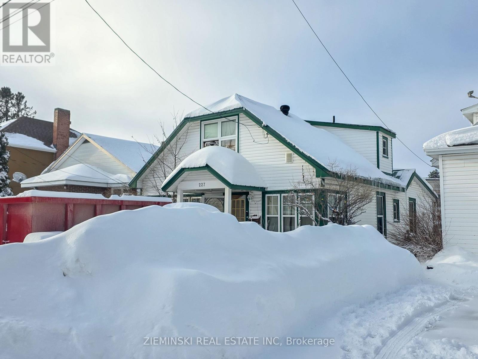 227 Toke Street, Timmins (Tne - Hill District), ON - Outdoor