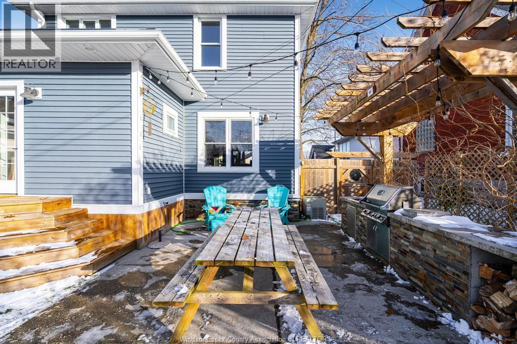 41 Fox Street, Leamington, ON - Outdoor With Deck Patio Veranda With Exterior