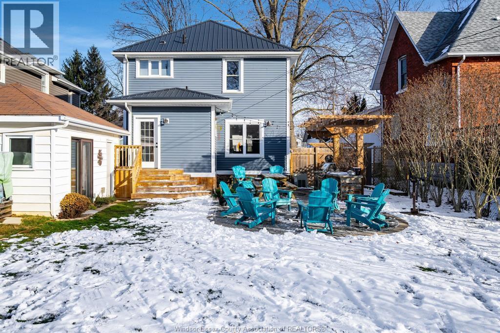 41 Fox Street, Leamington, ON - Outdoor