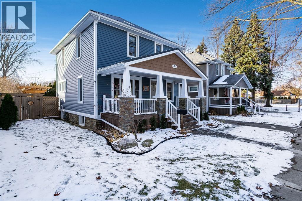 41 Fox Street, Leamington, ON - Outdoor With Deck Patio Veranda With Facade