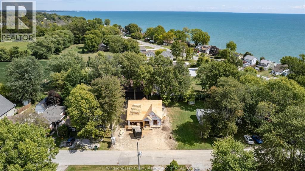 252 Ford Road, Kingsville, ON - Outdoor With Body Of Water With View
