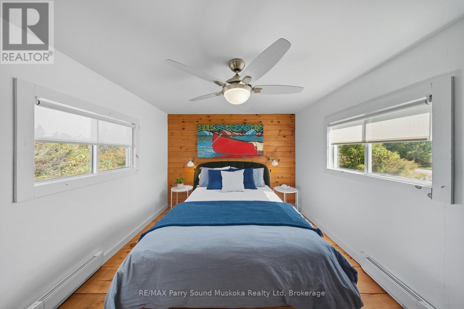 15 Forsyths Road, Carling, ON - Indoor Photo Showing Bedroom