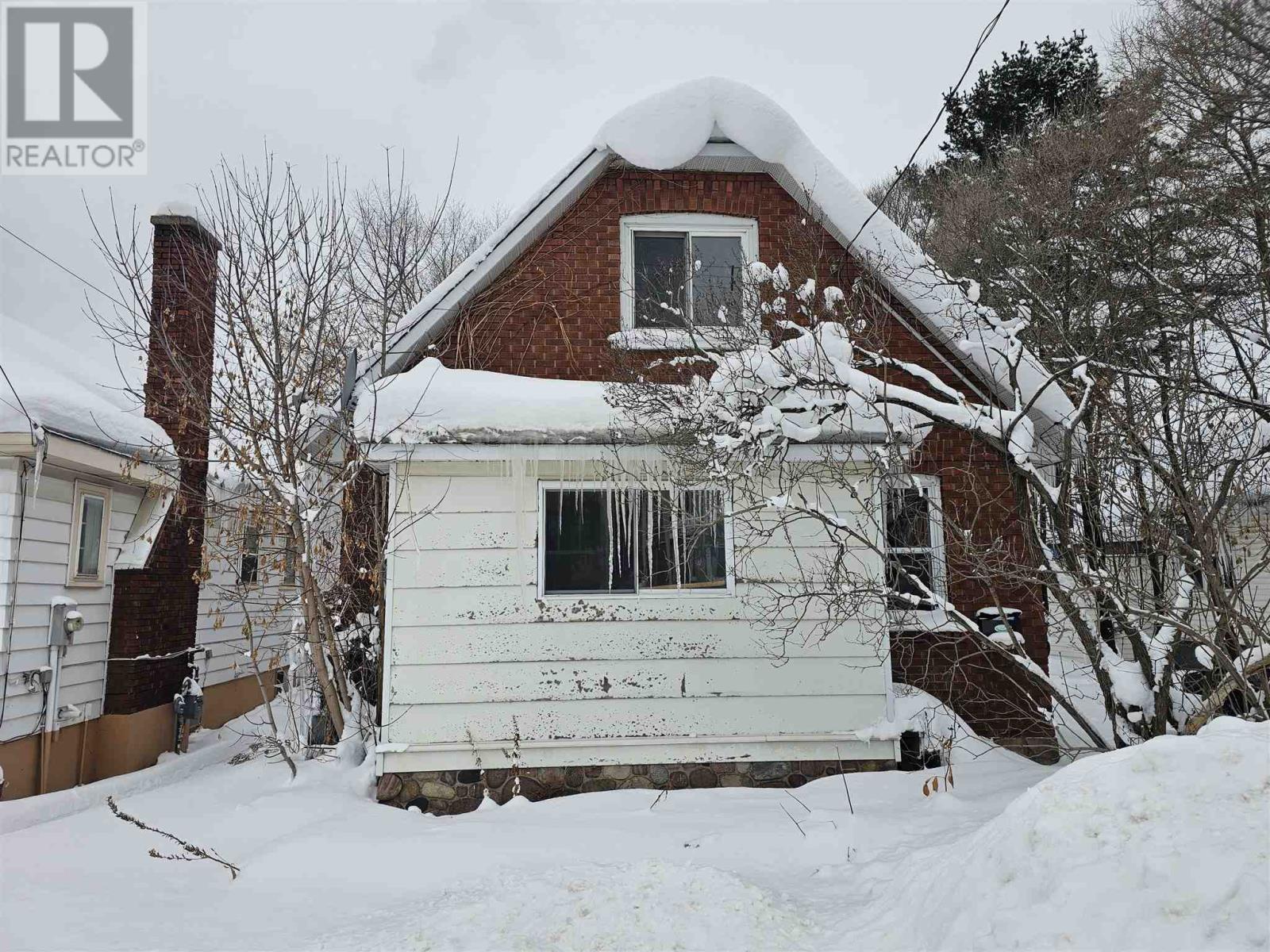 387 North St, Sault Ste. Marie, ON - Outdoor