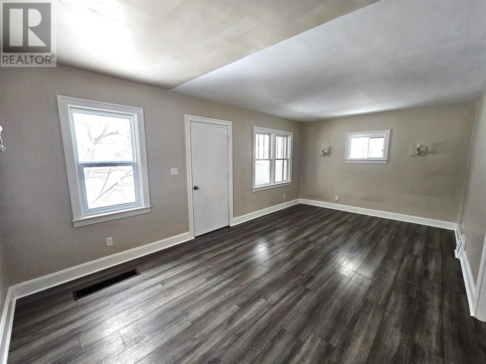 387 North St, Sault Ste. Marie, ON - Indoor Photo Showing Other Room