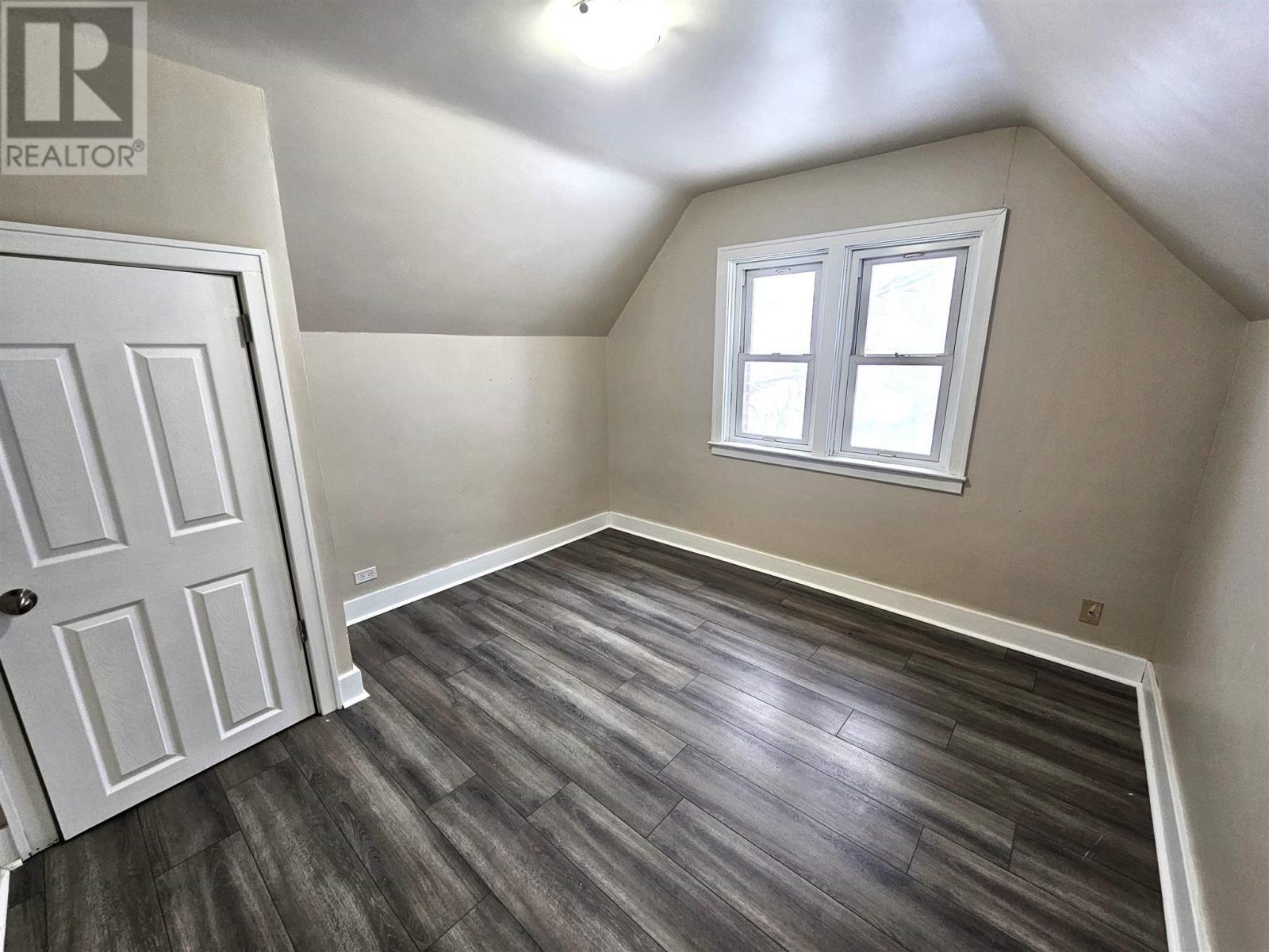 387 North St, Sault Ste. Marie, ON - Indoor Photo Showing Other Room