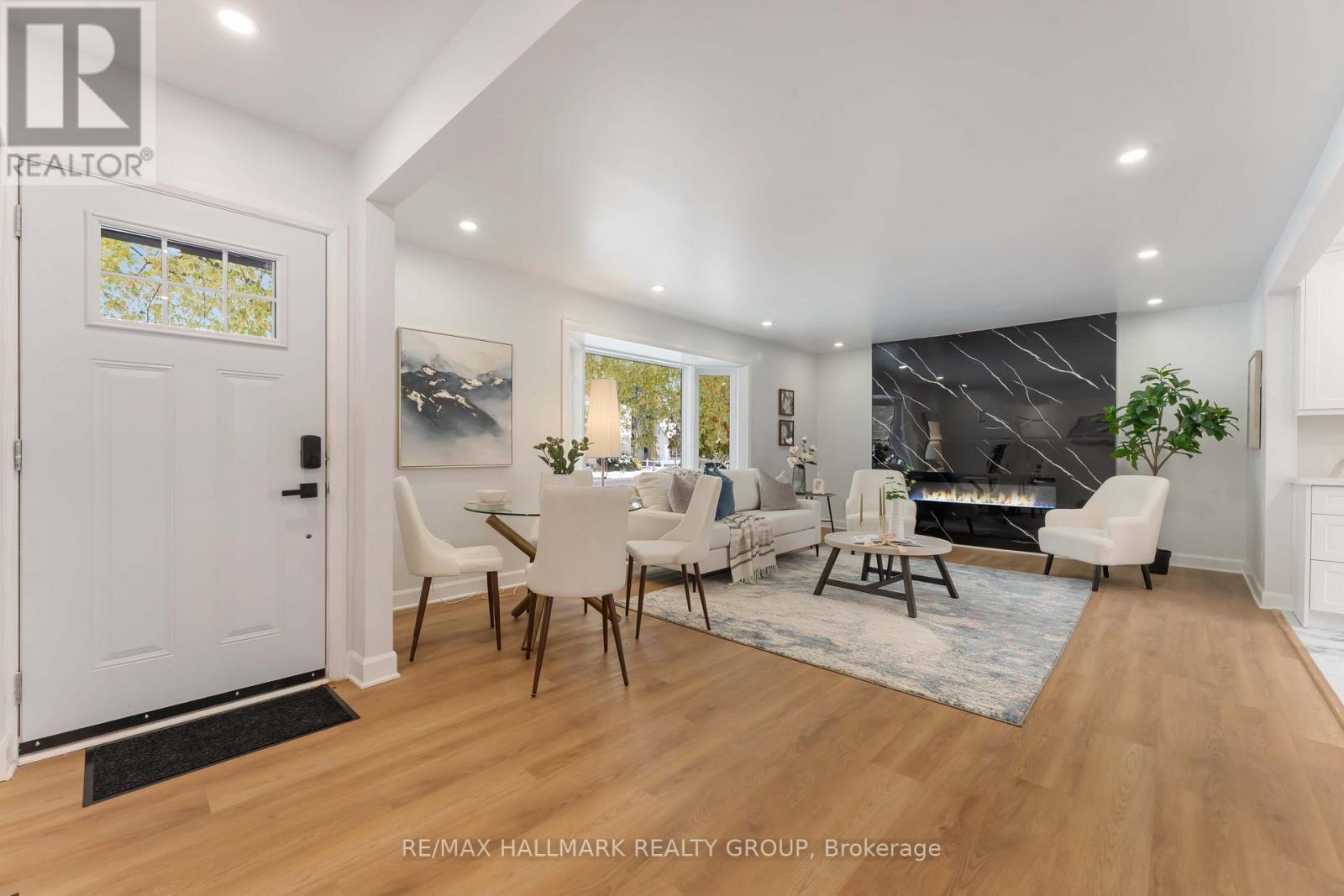 1796 Saunderson Drive, Ottawa, ON - Indoor