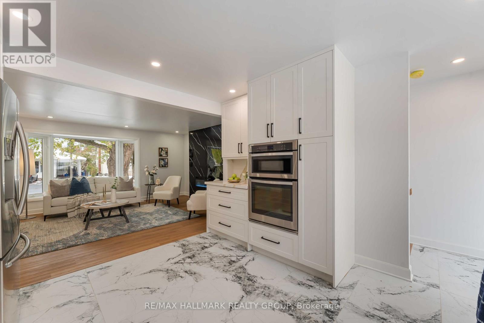 1796 Saunderson Drive, Ottawa, ON - Indoor