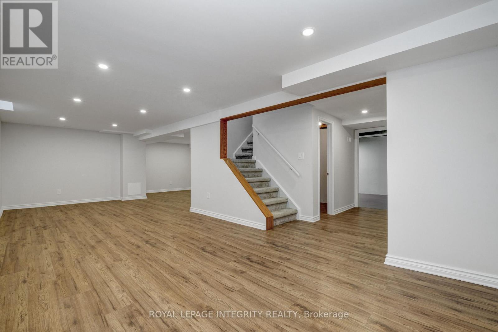 2177 Lenester Avenue, Ottawa, ON - Indoor