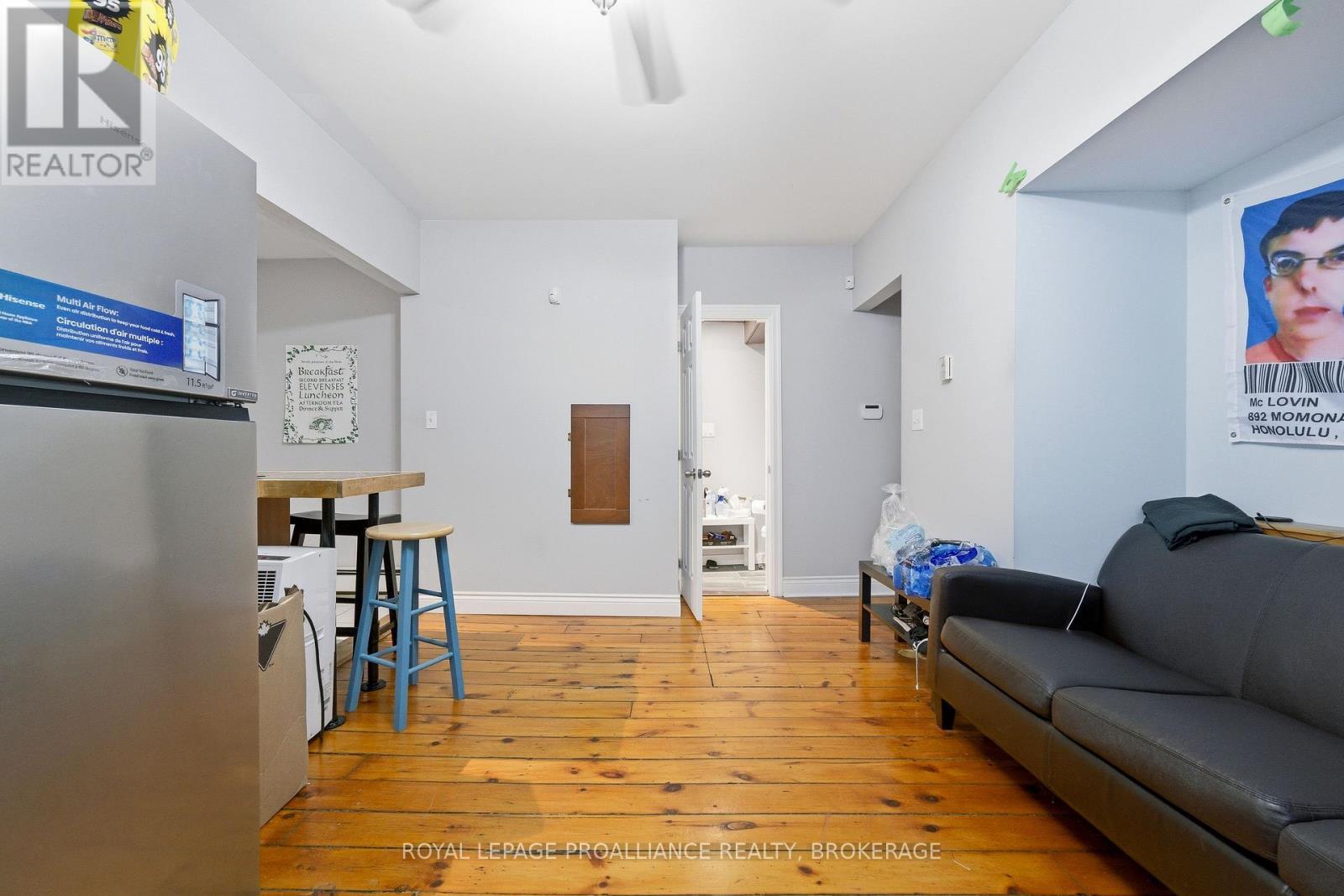 511 Victoria Street, Kingston (Central City East), ON - Indoor