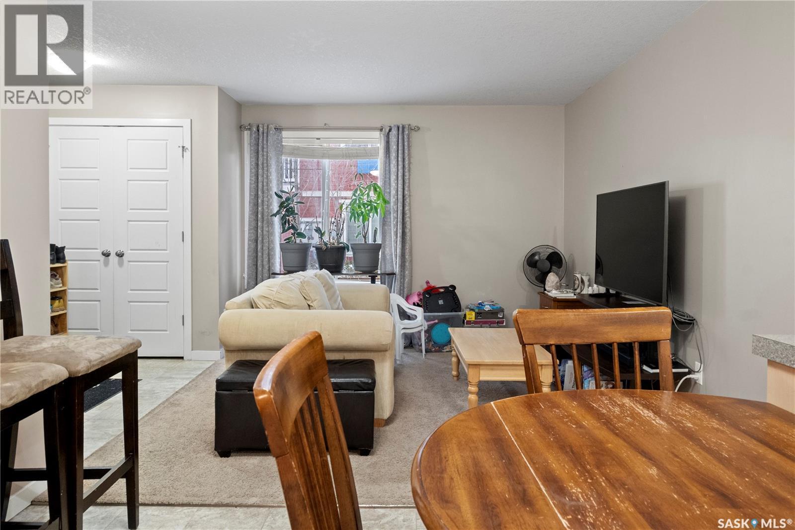 62 5612 Gordon Road, Regina, SK - Indoor