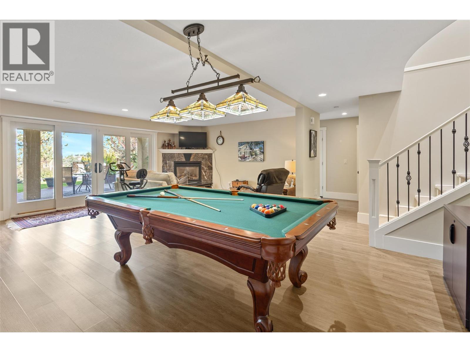 1012 Arbor View Drive, Kelowna, BC - Indoor Photo Showing Other Room