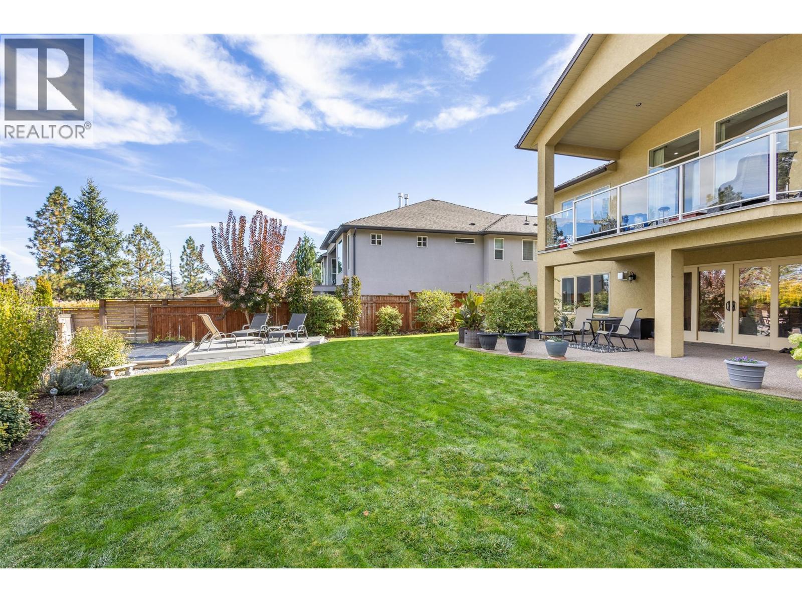 1012 Arbor View Drive, Kelowna, BC - Outdoor