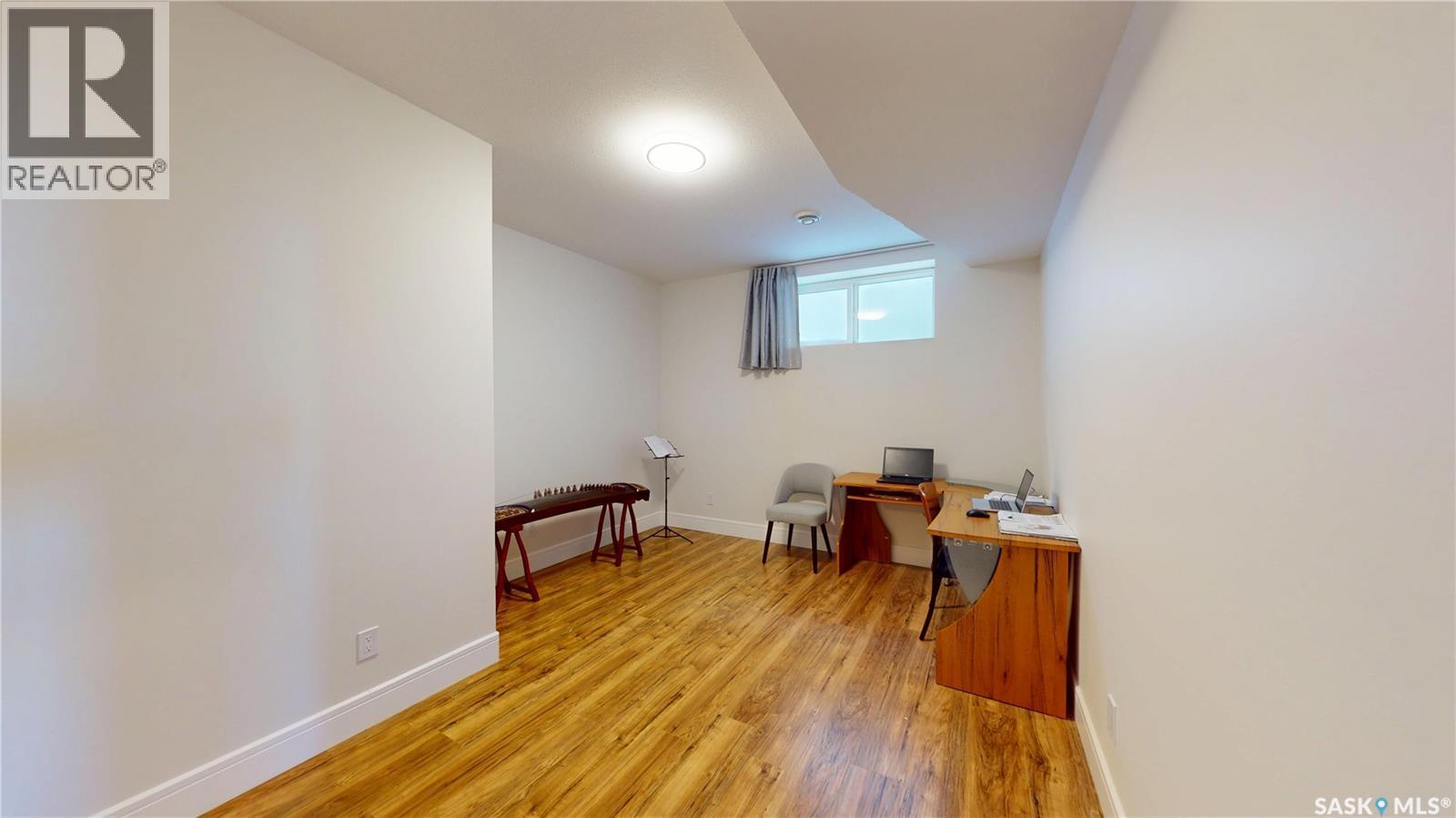 407 Kenaschuk Crescent, Saskatoon, SK - Indoor Photo Showing Other Room