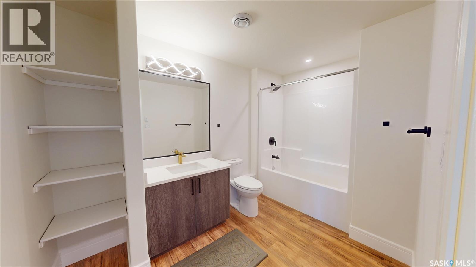 407 Kenaschuk Crescent, Saskatoon, SK - Indoor