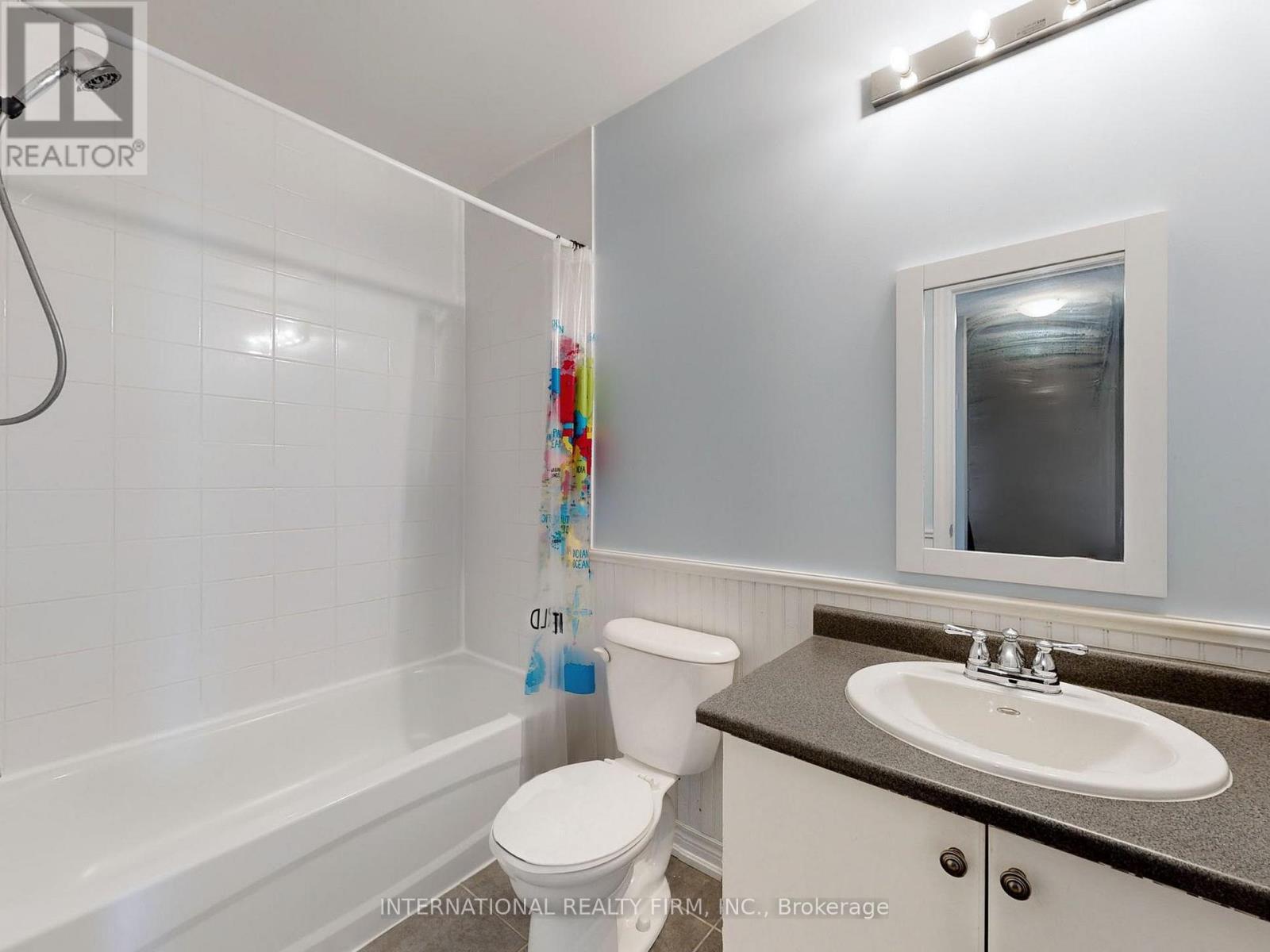 4 pcs bathroom on 2nd floor - 110 Swenson Street, New Tecumseth, ON - Indoor Photo Showing Bathroom