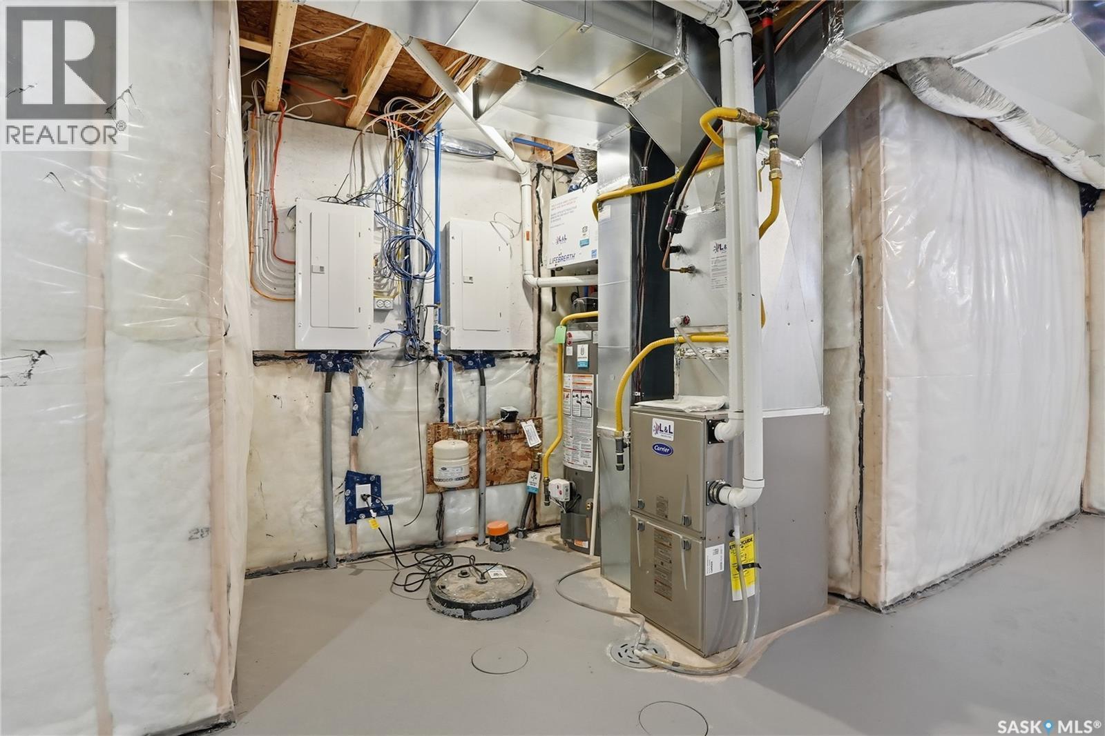 134 Chelsom Bend, Saskatoon, SK - Indoor Photo Showing Basement