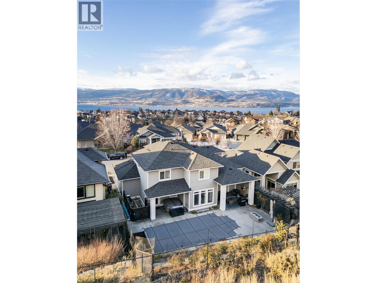 5499 Mountainside Drive, Kelowna, BC - Outdoor
