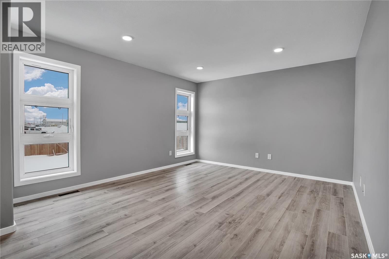 104 Reddekopp Crescent, Warman, SK - Indoor Photo Showing Other Room