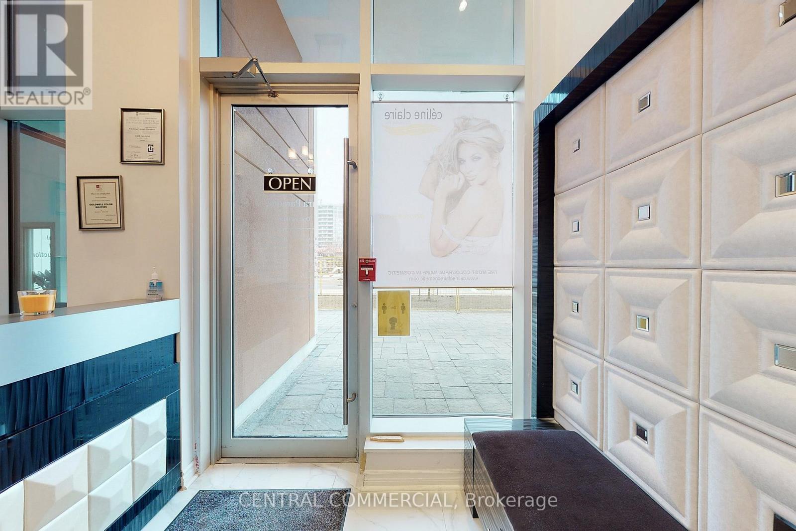 A8 - 9610 Yonge Street, Richmond Hill, ON