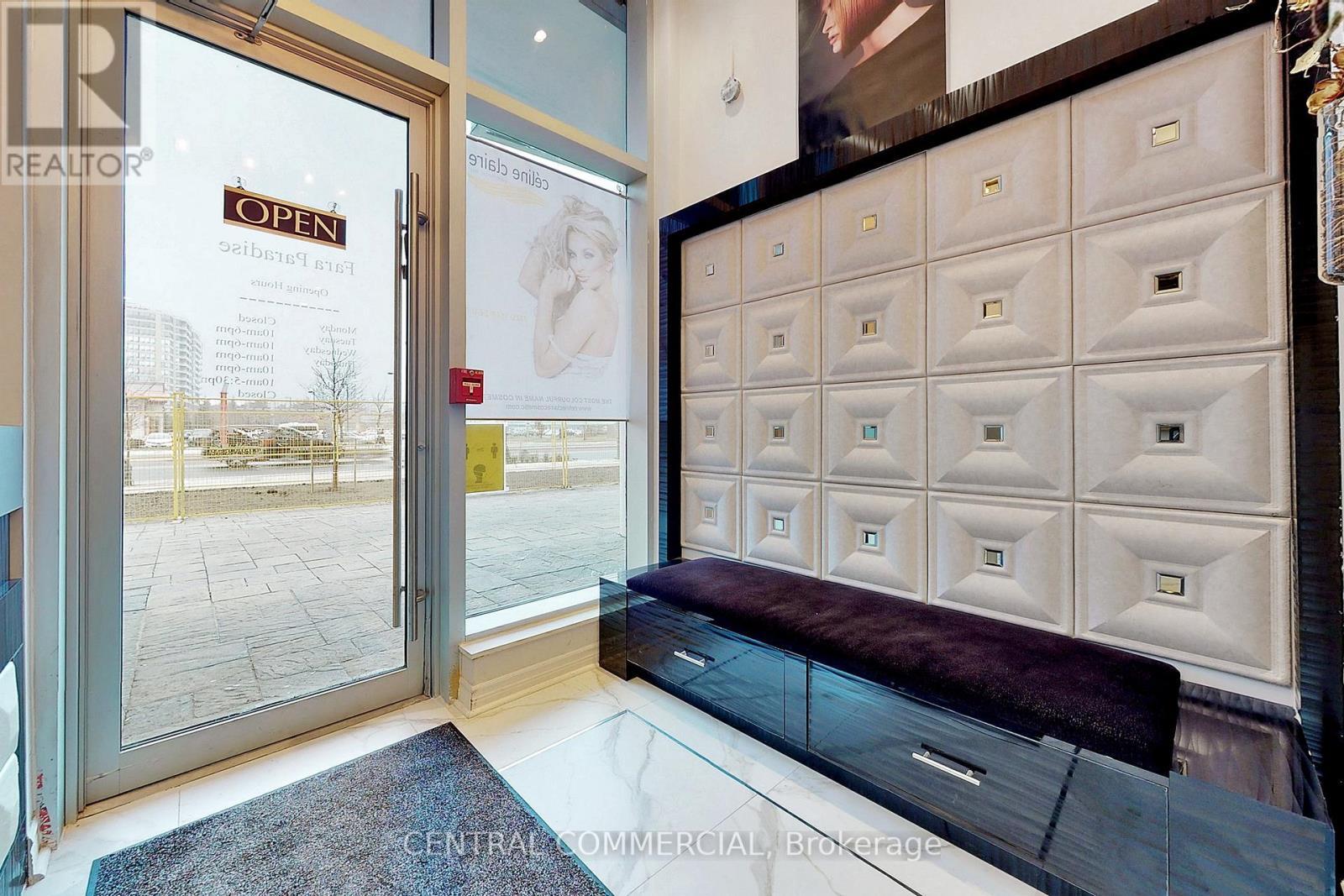 A8 - 9610 Yonge Street, Richmond Hill, ON