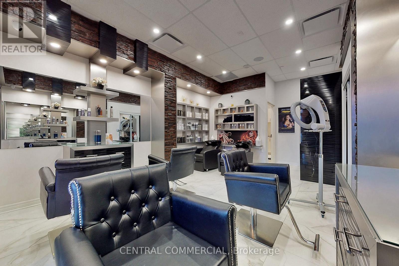 A8 - 9610 Yonge Street, Richmond Hill, ON