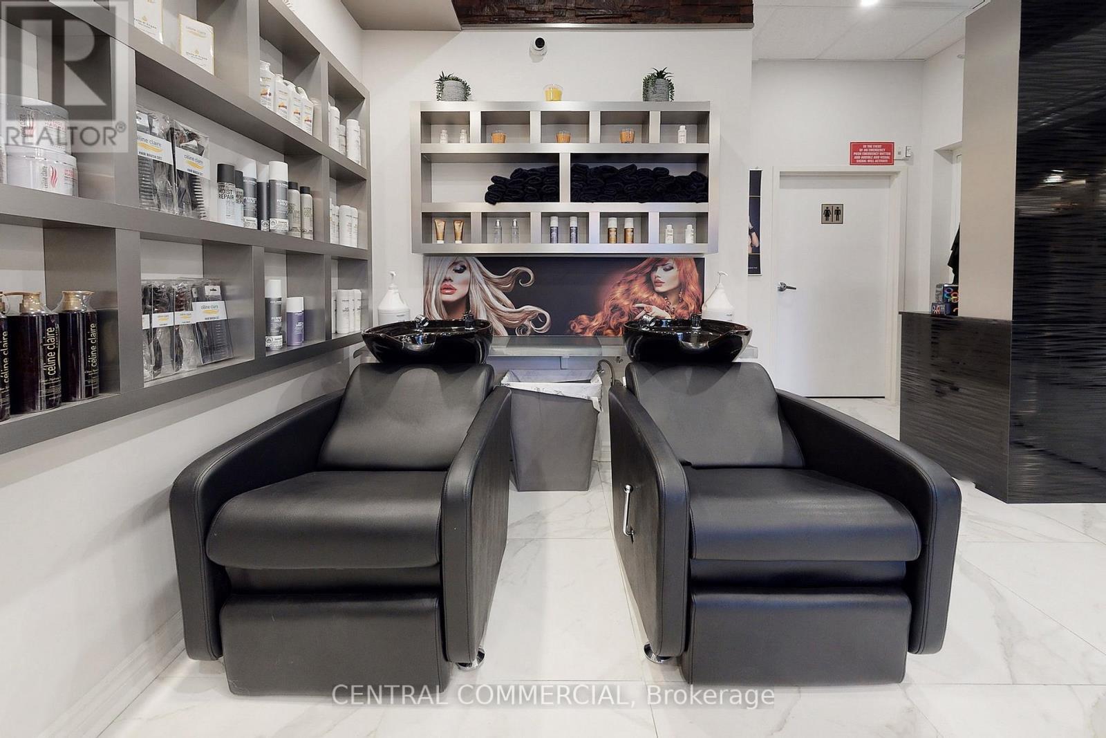 A8 - 9610 Yonge Street, Richmond Hill, ON