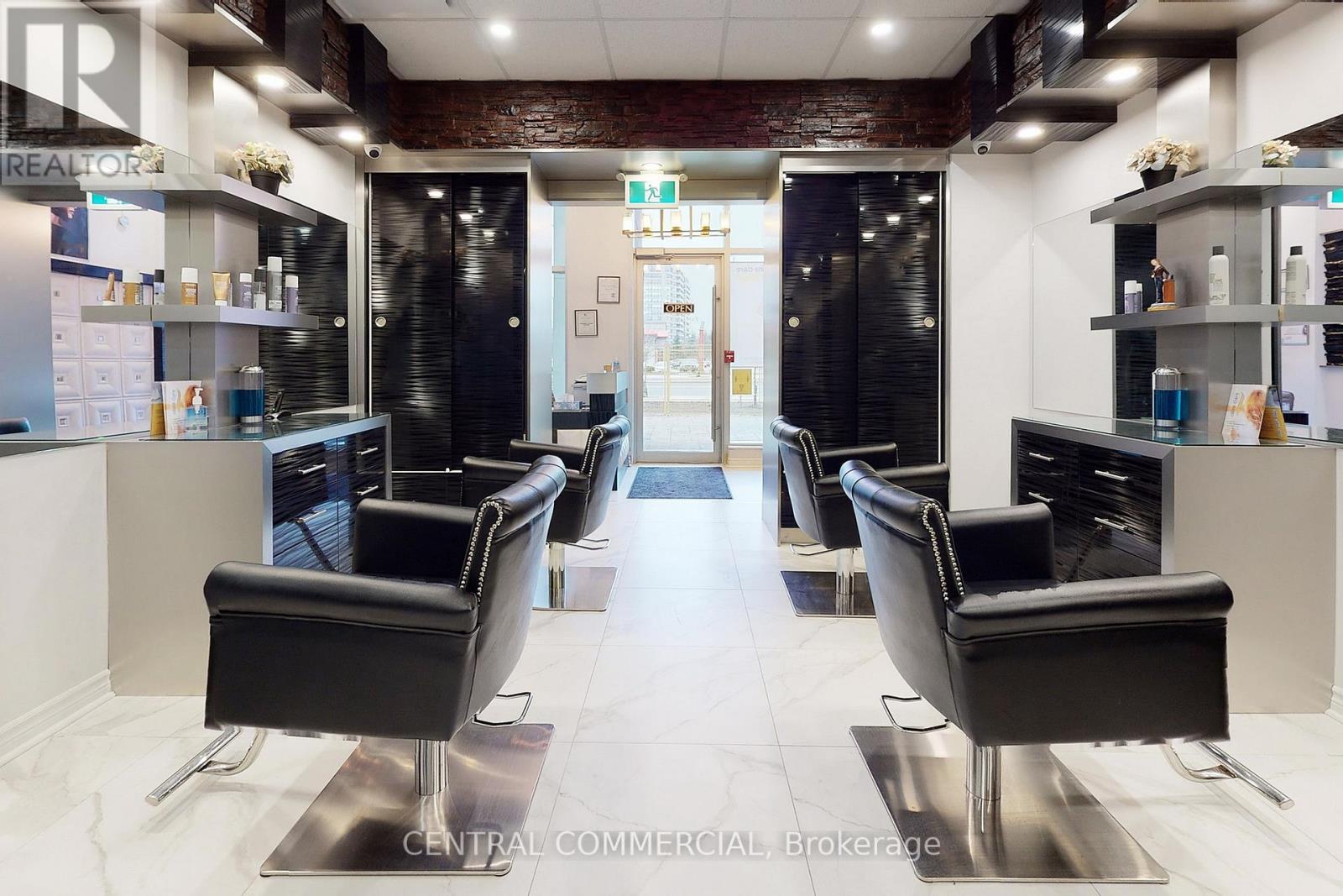 A8 - 9610 Yonge Street, Richmond Hill, ON