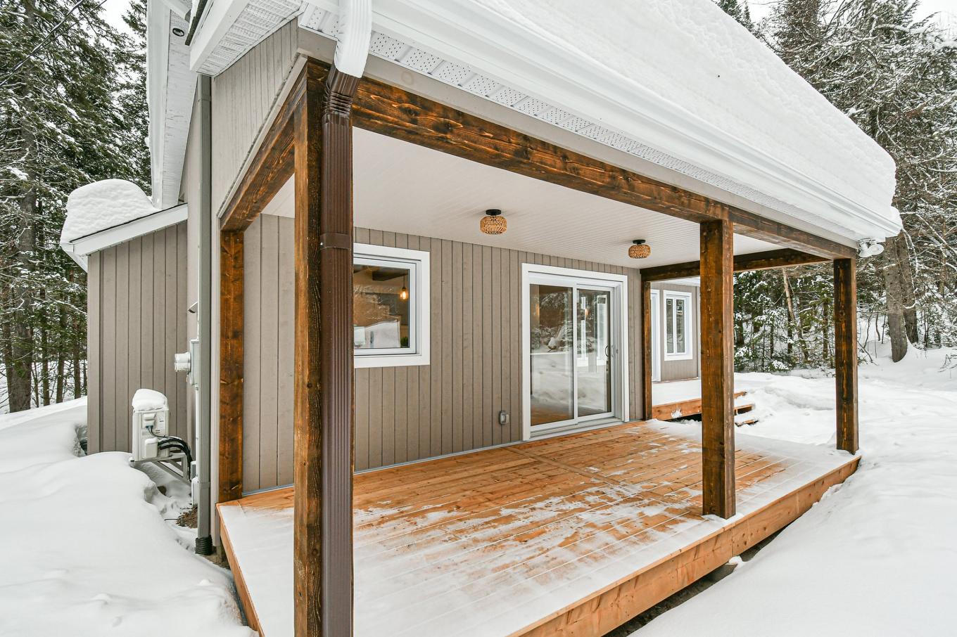 Terrasse - 34 Mtée Manory, Sainte-Marguerite-Du-Lac-Masson, QC - Outdoor