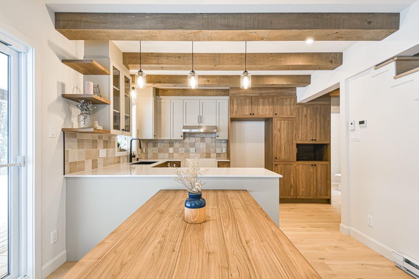 Salle à manger - 34 Mtée Manory, Sainte-Marguerite-Du-Lac-Masson, QC - Indoor Photo Showing Kitchen