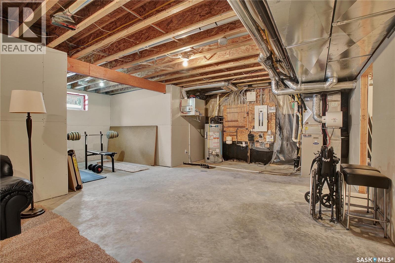1510 Shepherds Crescent, Saskatoon, SK - Indoor Photo Showing Basement