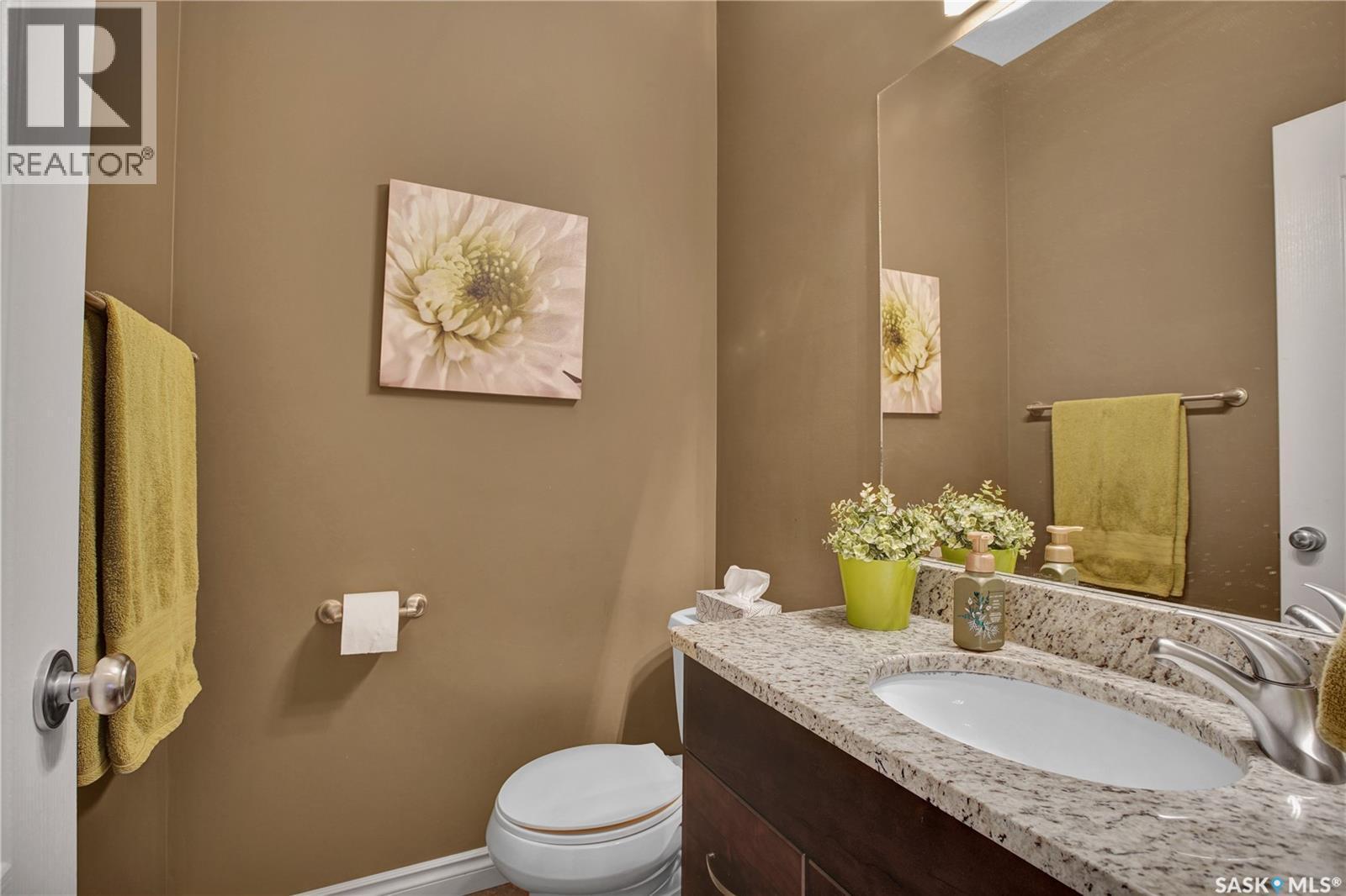 1510 Shepherds Crescent, Saskatoon, SK - Indoor Photo Showing Bathroom