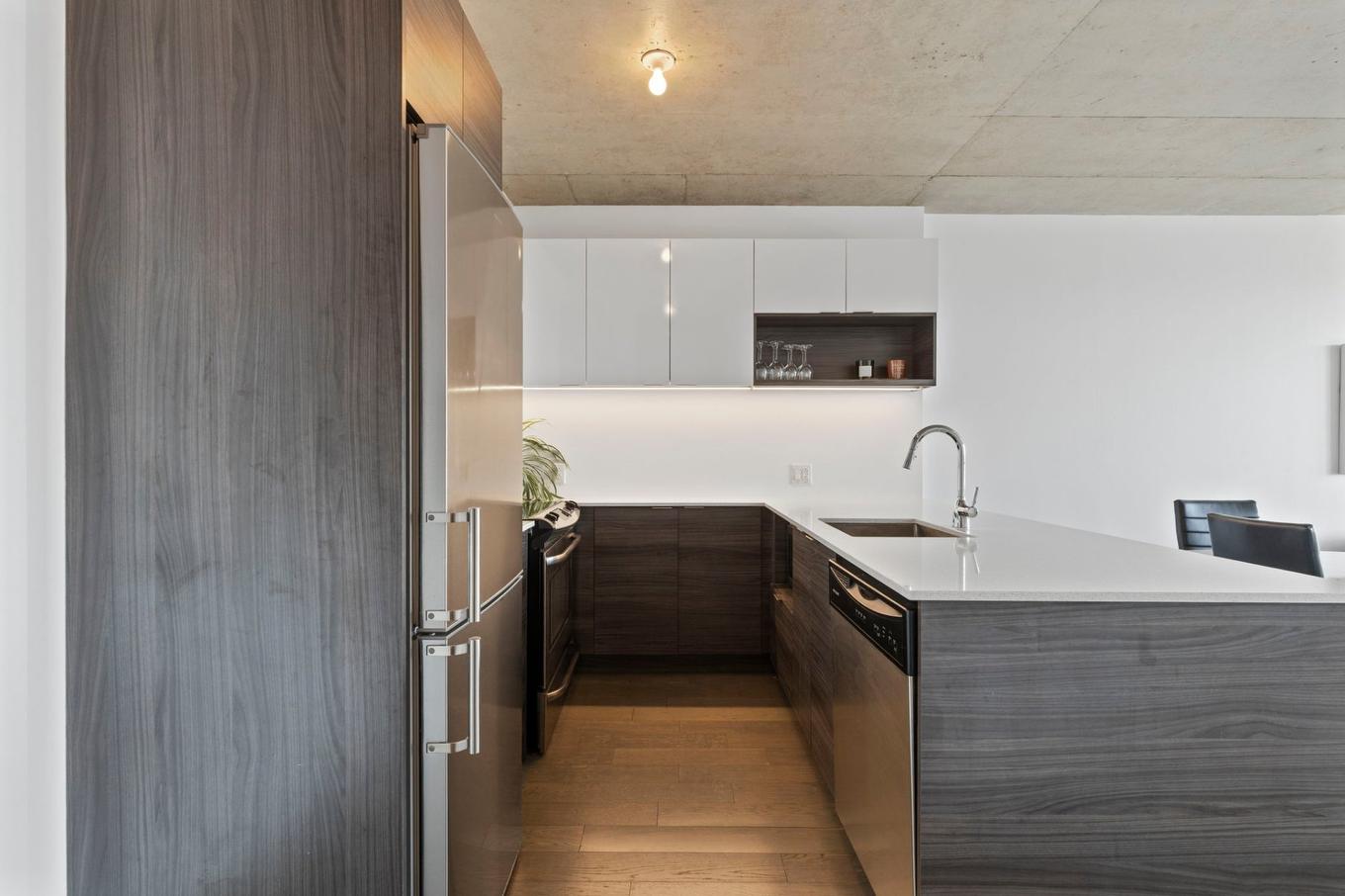 Kitchen - 1205-1375 Rue Des Bassins, Montréal (Le Sud-Ouest), QC - Indoor Photo Showing Kitchen With Upgraded Kitchen