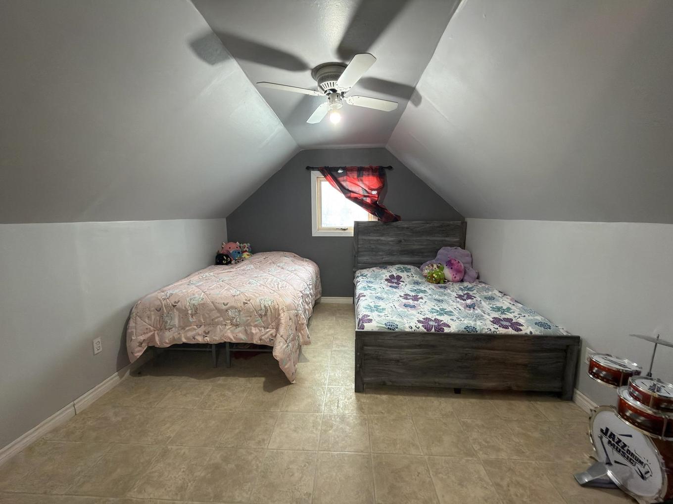 154A Kenogami Road, Longlac, ON - Indoor Photo Showing Bedroom