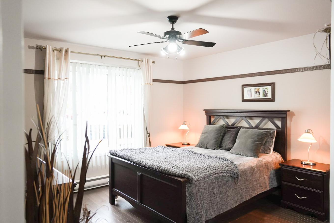 Chambre à coucher principale - 61 Rue De L'Anse, Trois-Rivières, QC - Indoor Photo Showing Bedroom