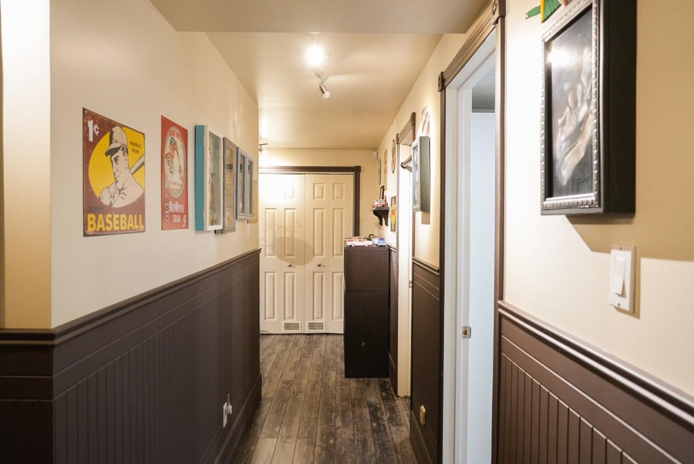 Salle familiale - 61 Rue De L'Anse, Trois-Rivières, QC - Indoor Photo Showing Other Room