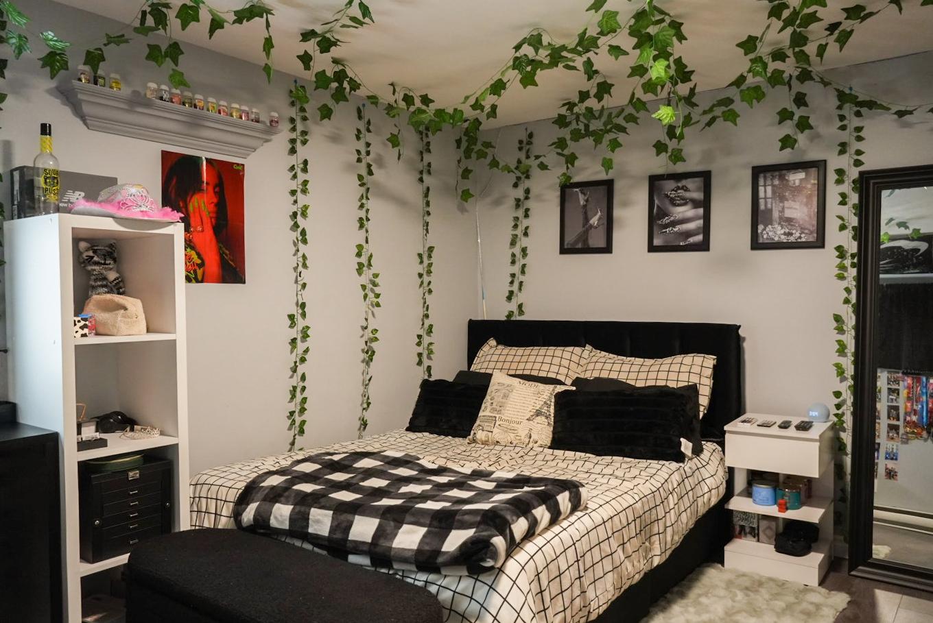 Chambre à coucher - 61 Rue De L'Anse, Trois-Rivières, QC - Indoor Photo Showing Bedroom