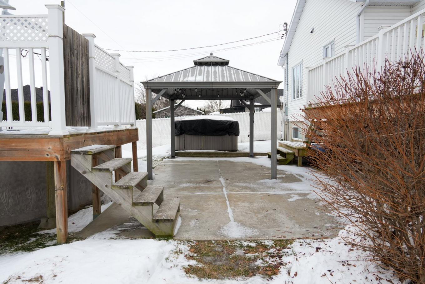 Cour - 61 Rue De L'Anse, Trois-Rivières, QC - Outdoor