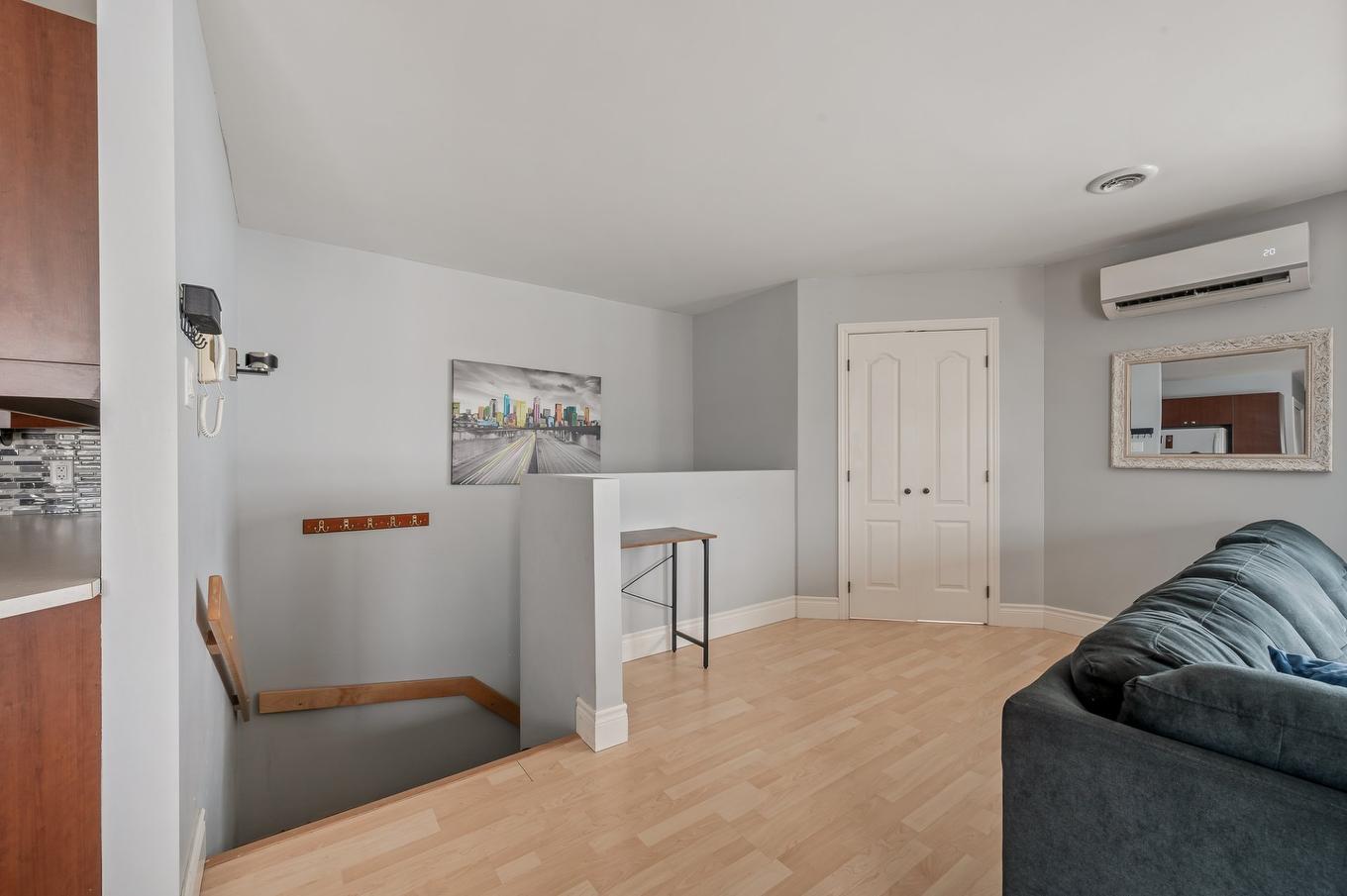 Living room - 2585 Av. Chauveau, Québec (Les Rivières), QC - Indoor