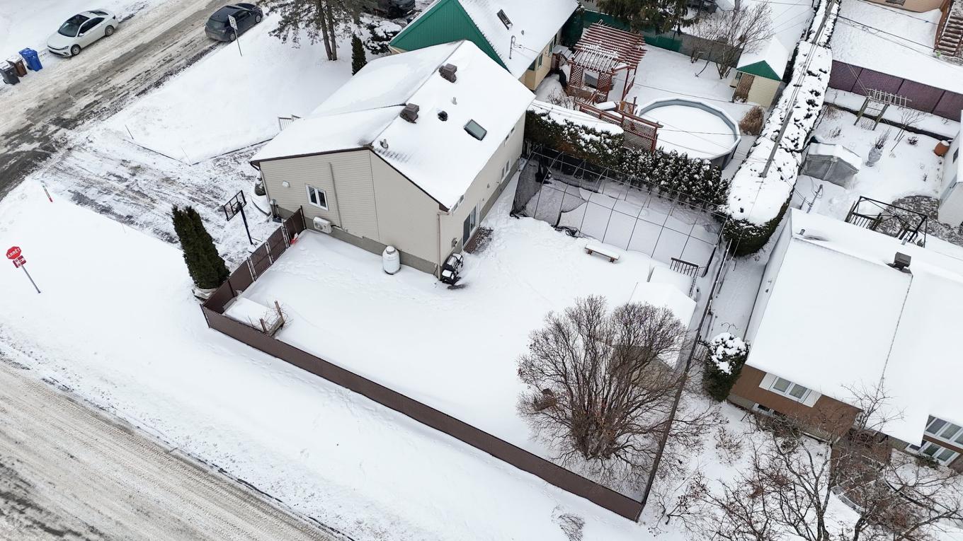 Photo aérienne - 950 Rue De Bourg-Louis, Terrebonne (Terrebonne), QC - Outdoor