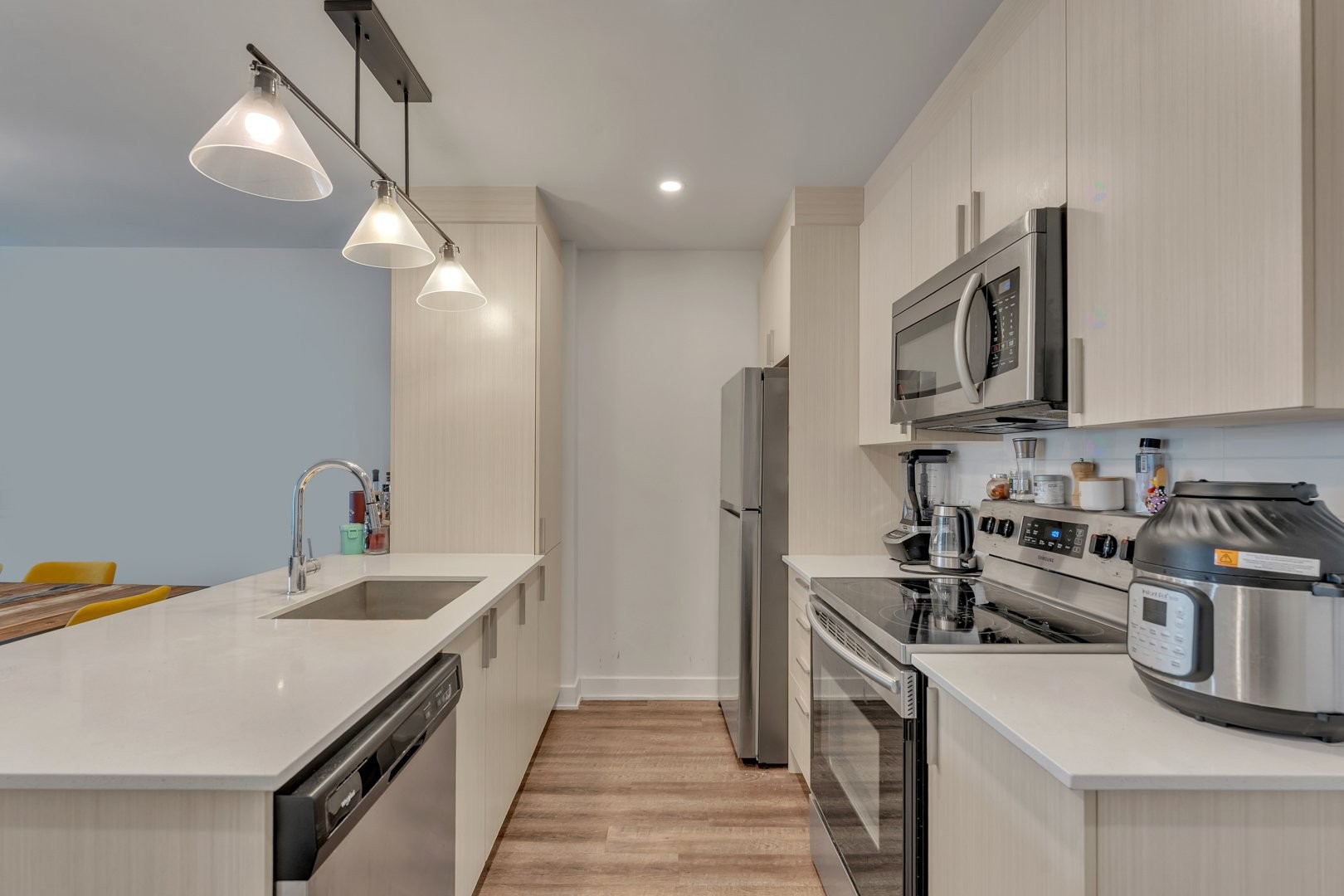 Cuisine - 313-1295 Rue Des Carrières, Montréal (Rosemont/La Petite-Patrie), QC - Indoor Photo Showing Kitchen With Upgraded Kitchen