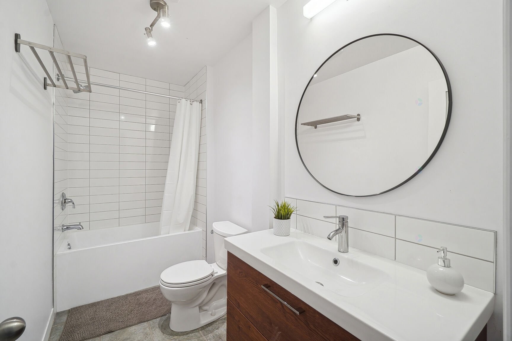 Salle de bains - 4601 Rue De Lanaudière, Montréal (Le Plateau-Mont-Royal), QC - Indoor Photo Showing Bathroom